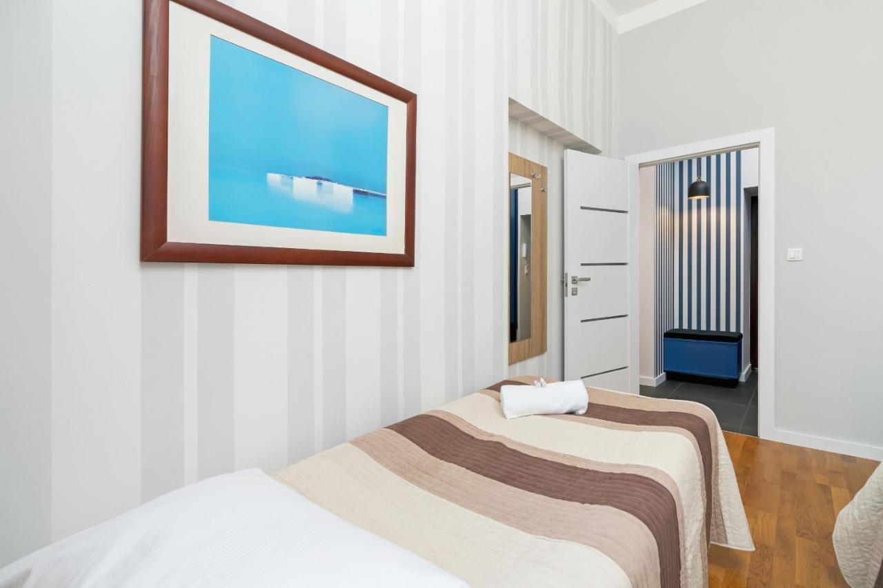 Sweet Family Apartment Chodkiewicza Rondo Grzegorzeckie By Noclegi Renters Krasków Εξωτερικό φωτογραφία